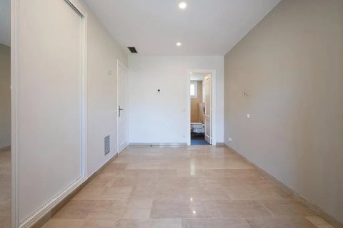 Купить квартиру в Ситжес, Испания с 4 комнаты, № 1403 - фото 18