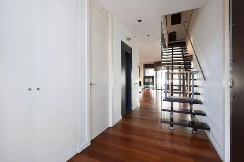 Купить дом в Кастельдефельс, Испания с 5 комнат, № 1405 - фото 6