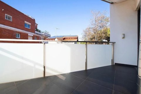 Купить дом в Кастельдефельс, Испания с 5 комнат, № 1405 - фото 18