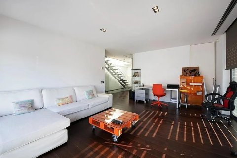 Купить дом в Кастельдефельс, Испания с 5 комнат, № 1405 - фото 22