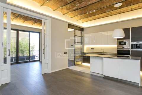 3 chambres apartment à louer à Barcelona, Catalonia, Spain № 4513
