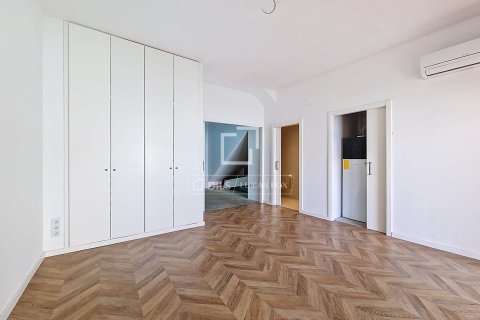 4 chambres villa à louer à Vilanova i la Geltru, Barcelona, Catalonia, Spain № 4515 - photo 11