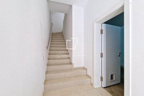 4 chambres villa à louer à Vilanova i la Geltru, Barcelona, Catalonia, Spain № 4515 - photo 5