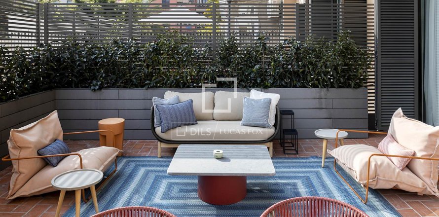 Apartamento de 2 dormitorios en alquiler en Barcelona, Cataluña, Spain № 4512