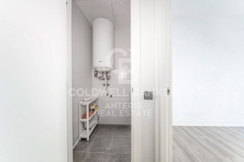 Купить квартиру в Барселона, Испания с 2 спальни, 54м², № 7741 - фото 23