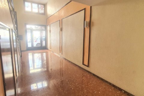 3 bedrooms apartment for sale in Eixample, Barcelona, Catalonia, Spain № 8033 - photo 14