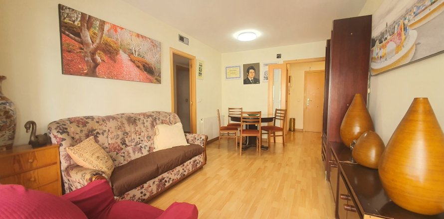 3 bedrooms apartment for sale in Eixample, Barcelona, Catalonia, Spain № 8033