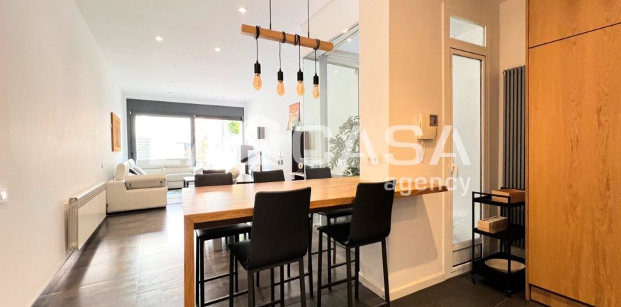 Дом с 4 спальнями в Сант-Андреу, Барселона, Каталония, Испания № 2041