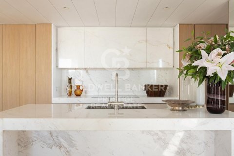 4 bedrooms penthouse for sale in Barcelona, Catalonia, Spain № 5942 - photo 15