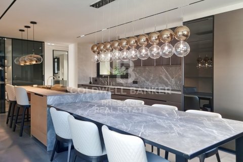 4 bedrooms apartment for sale in Barcelona, Catalonia, Spain № 5941 - photo 5