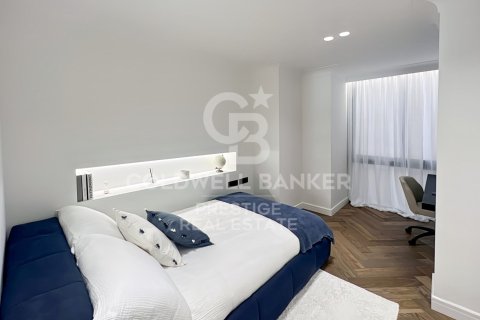 4 bedrooms apartment for sale in Barcelona, Catalonia, Spain № 5941 - photo 17