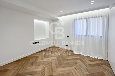 4 bedrooms apartment for sale in Barcelona, Catalonia, Spain № 5941 - photo 19