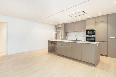 4 chambres apartment à vendre à Barcelona, Catalonia, Spain № 4188 - photo 9