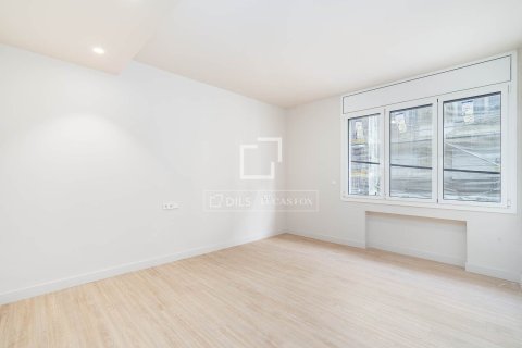 4 chambres apartment à vendre à Barcelona, Catalonia, Spain № 4188 - photo 26