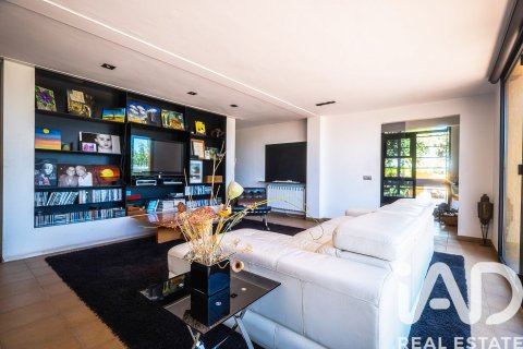 4 bedrooms house for sale in Castellvi de la Marca, Barcelona, Catalonia, Spain № 4634 - photo 12