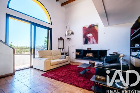 4 bedrooms house for sale in Castellvi de la Marca, Barcelona, Catalonia, Spain № 4634 - photo 9