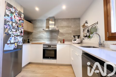 3 bedrooms apartment for sale in Vic, Barcelona, Catalonia, Spain № 4636 - photo 9