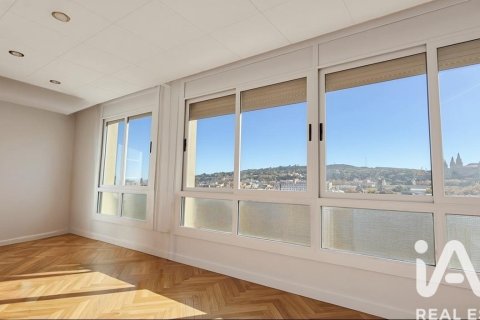 Купить квартиру в Барселона, Испания с 3 спальни, 78м², № 4637 - фото 25