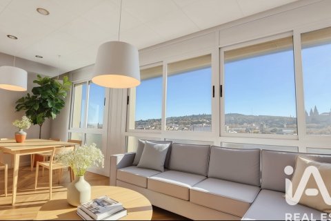 Купить квартиру в Барселона, Испания с 3 спальни, 78м², № 4637 - фото 3